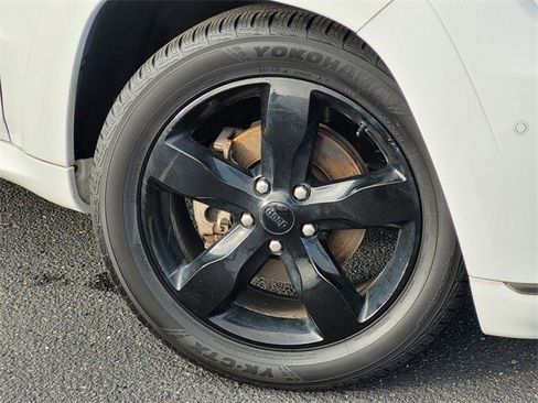 Used 2016 Jeep Grand Cherokee High Altitude image 9