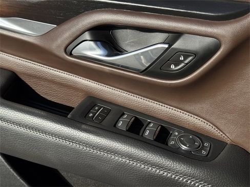 Used 2021 GMC Yukon XL Denali w/ Denali Ultimate Package image 25