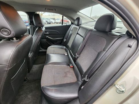 Used 2015 Chevrolet Malibu LT w/ Power Convenience Package image 16