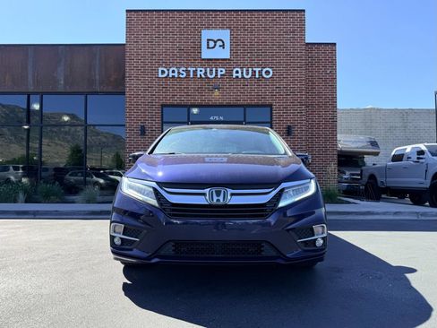 Used 2019 Honda Odyssey Elite image 2