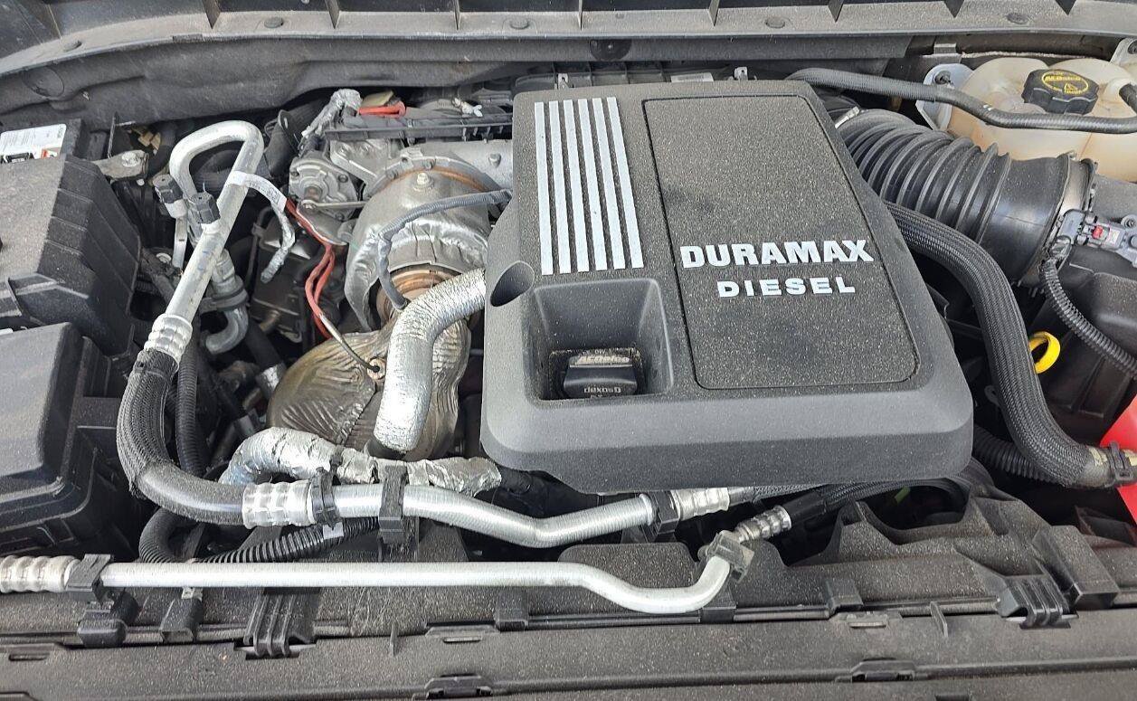 Used 2024 GMC Sierra 1500 Denali w/ Technology Package RWD image 9