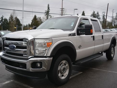 Used 2014 Ford F250 XLT w/ FX4 Off-Road Package image 3