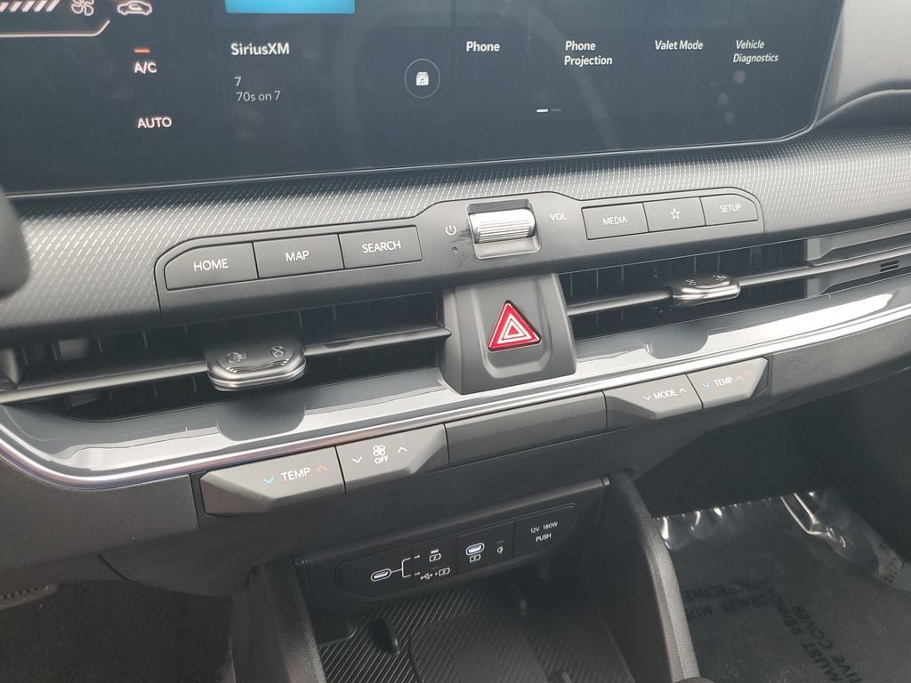 New 2026 Kia K4 GT-Line FWD image 18