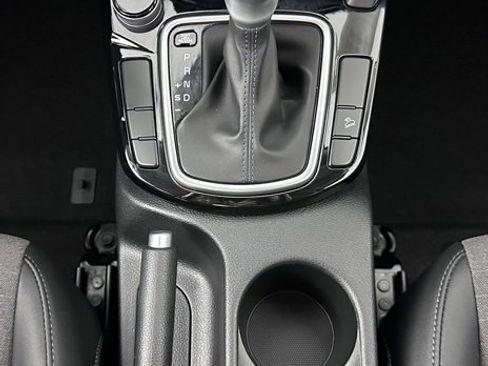 Used 2023 Kia Seltos S image 25