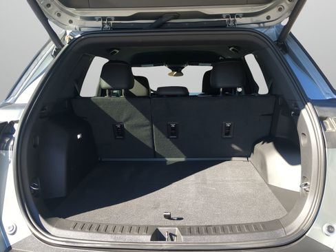 Used 2025 Chevrolet Equinox ACTIV w/ Convenience Package III image 38