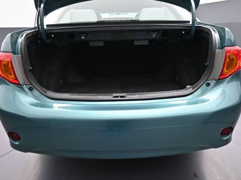 Used 2010 Toyota Corolla LE FWD image 21