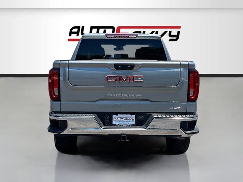 Used 2025 GMC Sierra 1500 SLT RWD image 6