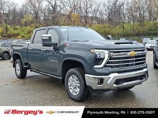 New 2026 Chevrolet Silverado 2500 LTZ w/ LTZ Convenience Package video 2