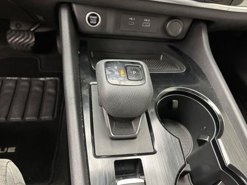 Used 2023 Nissan Rogue SV AWD/4WD image 22