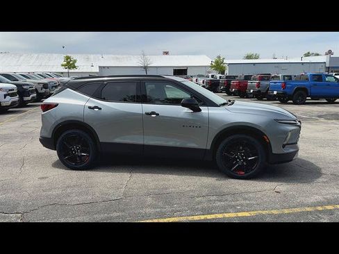 Certified 2024 Chevrolet Blazer LT w/ Redline Edition FWD image 37
