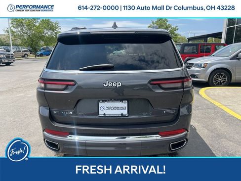 Used 2023 Jeep Grand Cherokee L Overland w/ Advanced Protech Group III AWD/4WD image 5