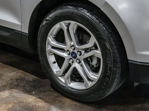 Used 2018 Ford Edge Titanium w/ Technology Package image 64