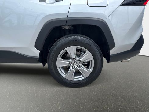 Used 2023 Toyota RAV4 XLE w/ Convenience Package image 10