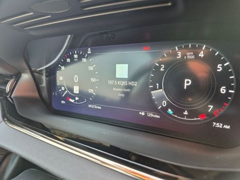 Used 2022 Land Rover Range Rover Evoque R-Dynamic SE AWD/4WD image 11