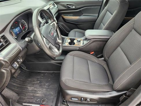 Used 2023 GMC Acadia SLE w/ Driver Convenience Package image 13