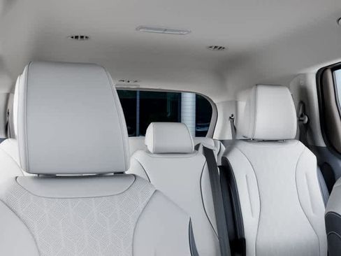 New 2026 Kia Carnival EX FWD image 27