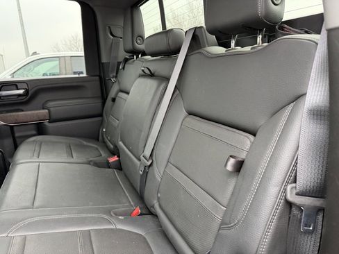 Used 2021 GMC Sierra 2500 Denali w/ Denali Ultimate Package image 25