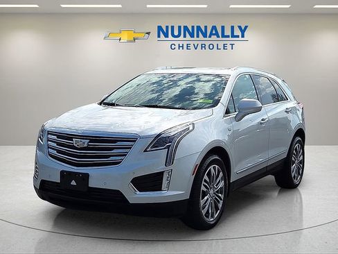 Used 2019 Cadillac XT5 Premium Luxury image 1