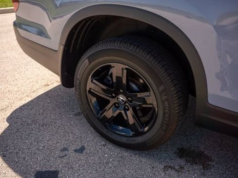 Certified 2023 Honda Ridgeline Black Edition image 10