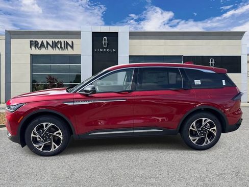 New 2026 Lincoln Nautilus Premier AWD/4WD image 4