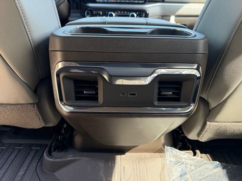 New 2026 GMC Sierra 1500 SLT w/ SLT Convenience Package AWD/4WD image 28
