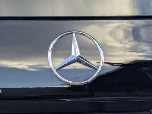 Used 2026 Mercedes-Benz GLB 250 image 14