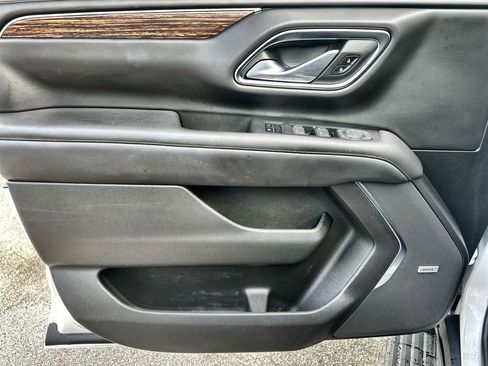 Certified 2022 Chevrolet Tahoe High Country w/ Premium Package 2 image 23