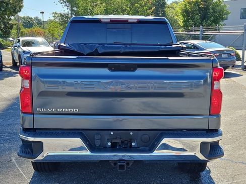 Used 2021 Chevrolet Silverado 1500 LT w/ Convenience Package II AWD/4WD image 6