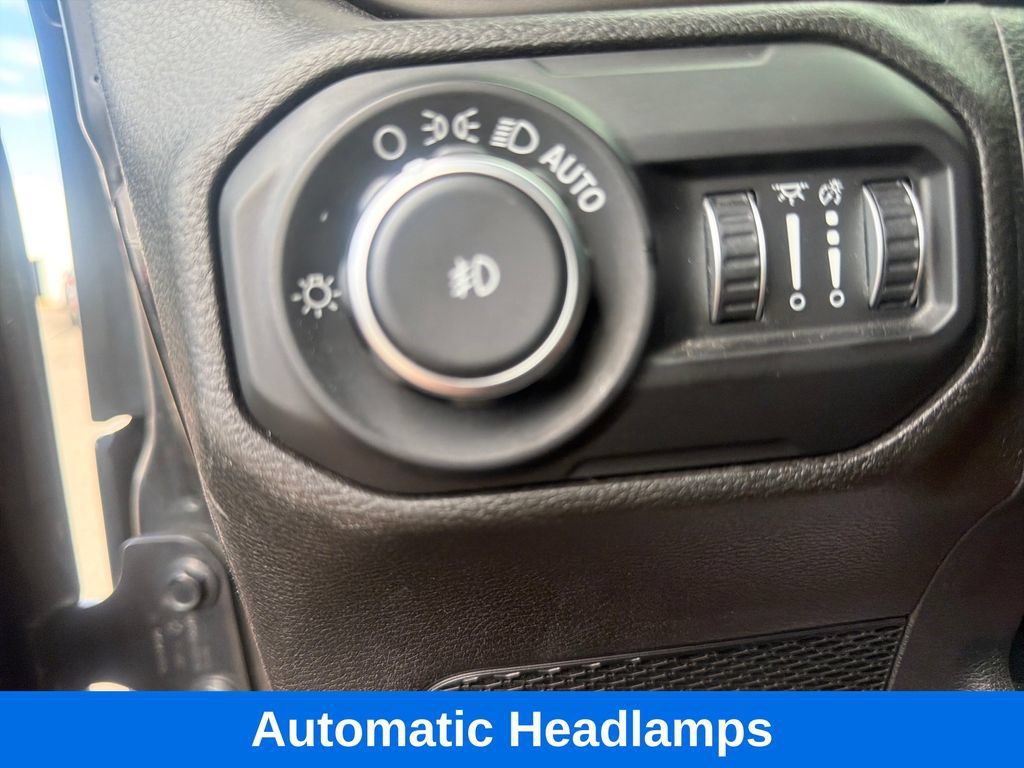 Used 2019 Jeep Wrangler Unlimited Sport S AWD/4WD image 20