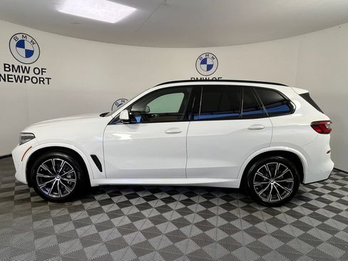 Used 2022 BMW X5 xDrive40i w/ M Sport Package AWD/4WD image 13