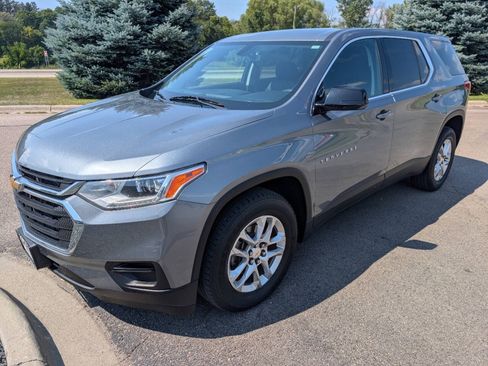 Used 2018 Chevrolet Traverse LS AWD/4WD image 5