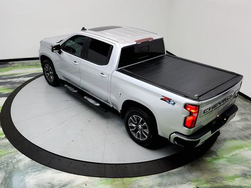 Used 2020 Chevrolet Silverado 1500 RST AWD/4WD image 33