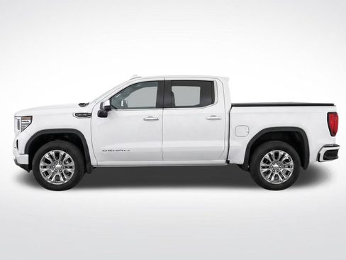 Used 2025 GMC Sierra 1500 Denali AWD/4WD image 8