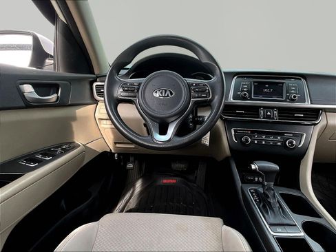 Used 2016 Kia Optima LX FWD image 16