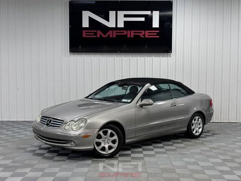 Used 2004 Mercedes-Benz CLK 320 Cabriolet image 2