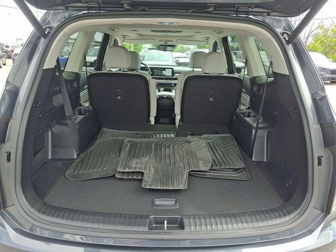 Certified 2023 Kia Telluride EX w/ EX Captain's Chair Package AWD/4WD image 30