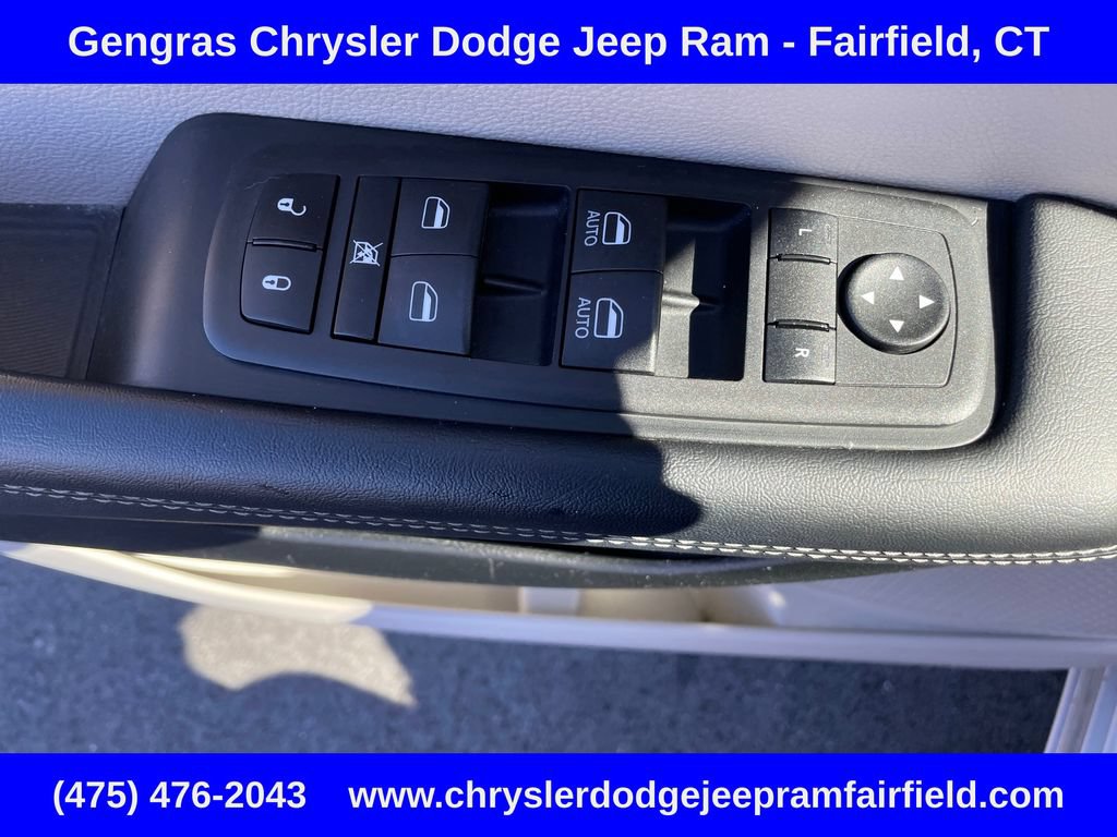 Certified 2023 Chrysler Voyager LX FWD image 47