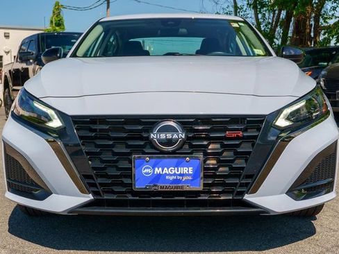 Used 2023 Nissan Altima 2.5 SR AWD/4WD image 3