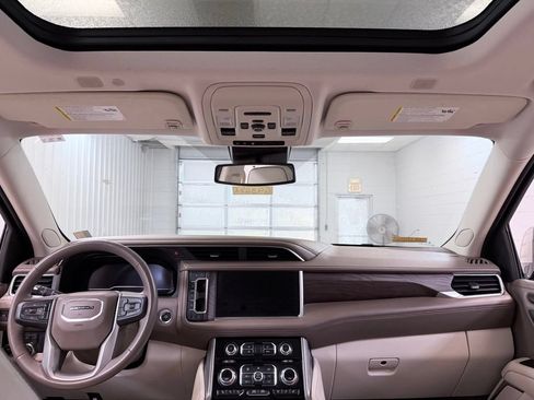 Used 2023 GMC Yukon XL Denali w/ LPO, Floor Liner Package AWD/4WD image 29