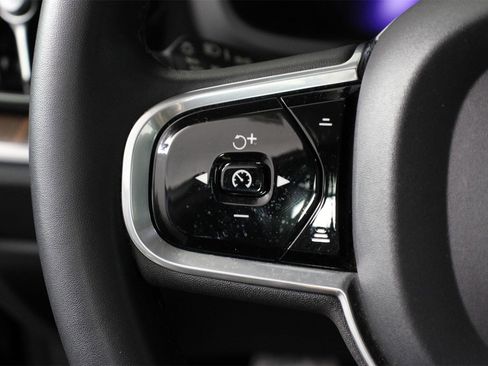 Certified 2023 Volvo S60 T8 Plus w/ Climate Package image 10