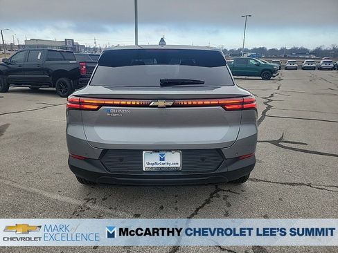 New 2026 Chevrolet Equinox EV LT image 27