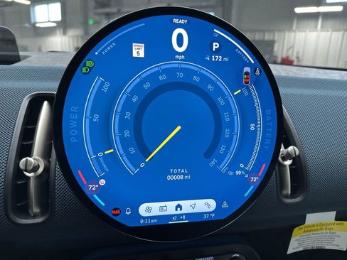 New 2025 MINI Cooper Countryman SE image 17