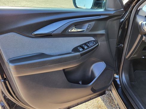 Used 2023 Chevrolet TrailBlazer LT image 19