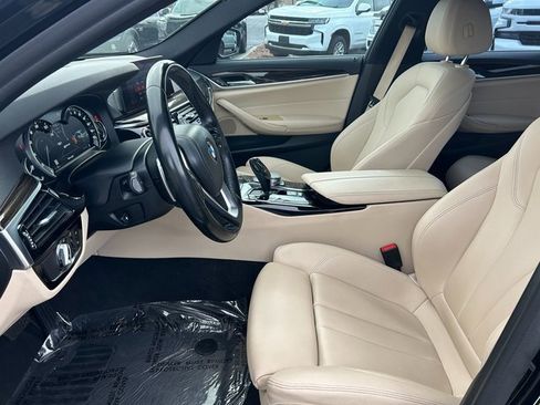 Used 2019 BMW 530e image 23