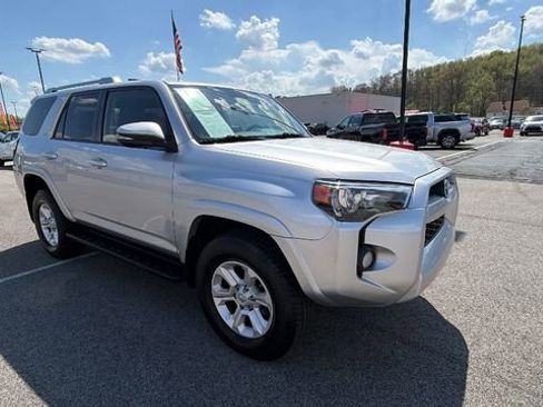 Used 2015 Toyota 4Runner SR5 Premium AWD/4WD image 8