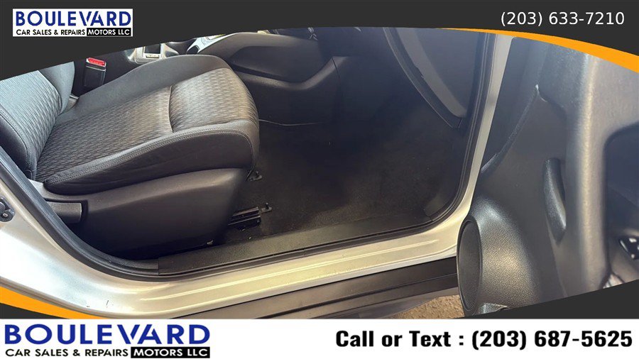 Used 2020 Nissan Rogue SV w/ Sun & Sound Touring Package AWD/4WD image 43