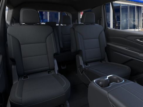 New 2026 Chevrolet Traverse LT FWD image 17