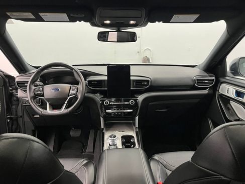 Used 2023 Ford Explorer ST w/ Equipment Group 401A image 14