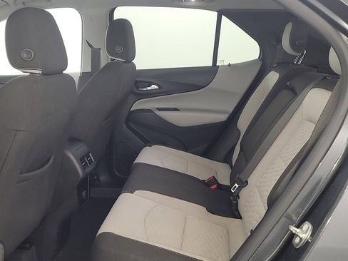 Used 2018 Chevrolet Equinox LT image 14