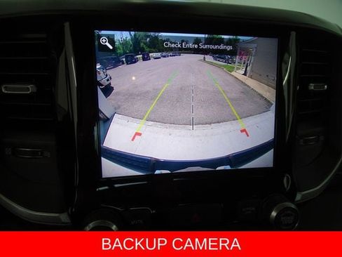 Used 2019 RAM 1500 Big Horn AWD/4WD image 16